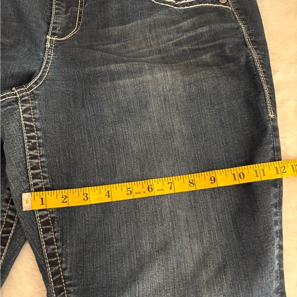 Torrid Relaxed Boot Cut Women's 16 Blue Jeans Stretch Medium Wash - Picture 9 of 9